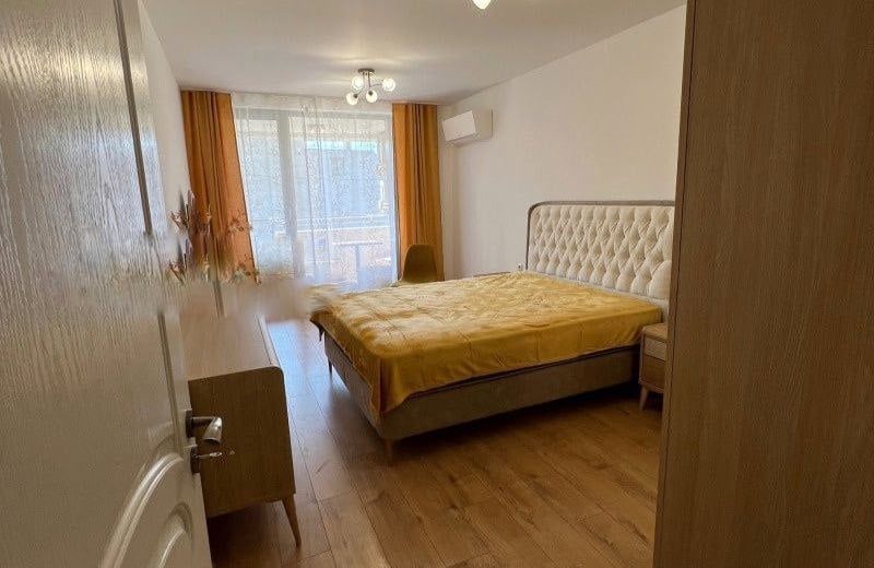 Location d’un appartement spacieux et lumineux de 3 pièces, 130 m², Varna, Bulgarie